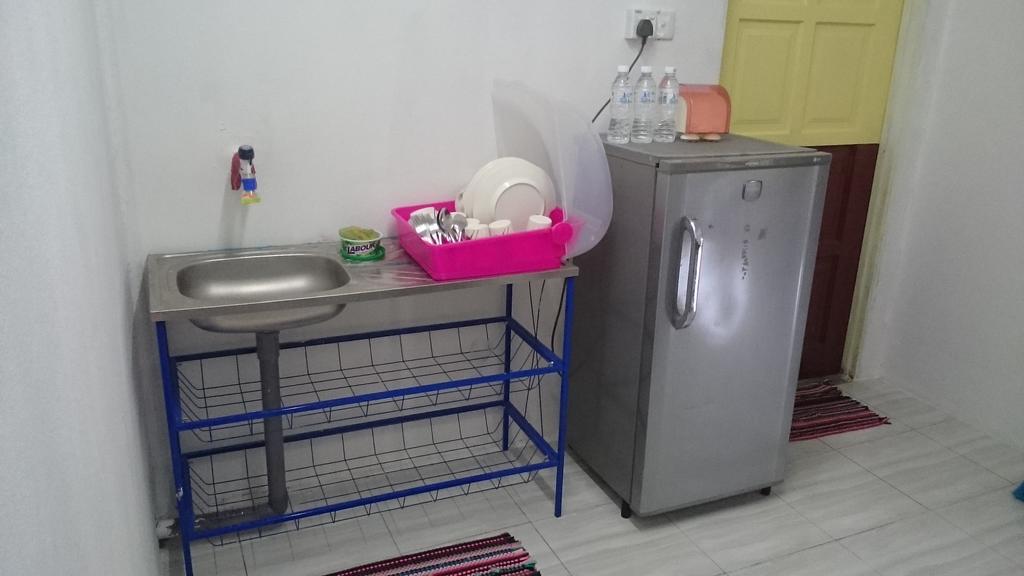 Arina'S Homestay Kampung Kuala Besut ภายนอก รูปภาพ